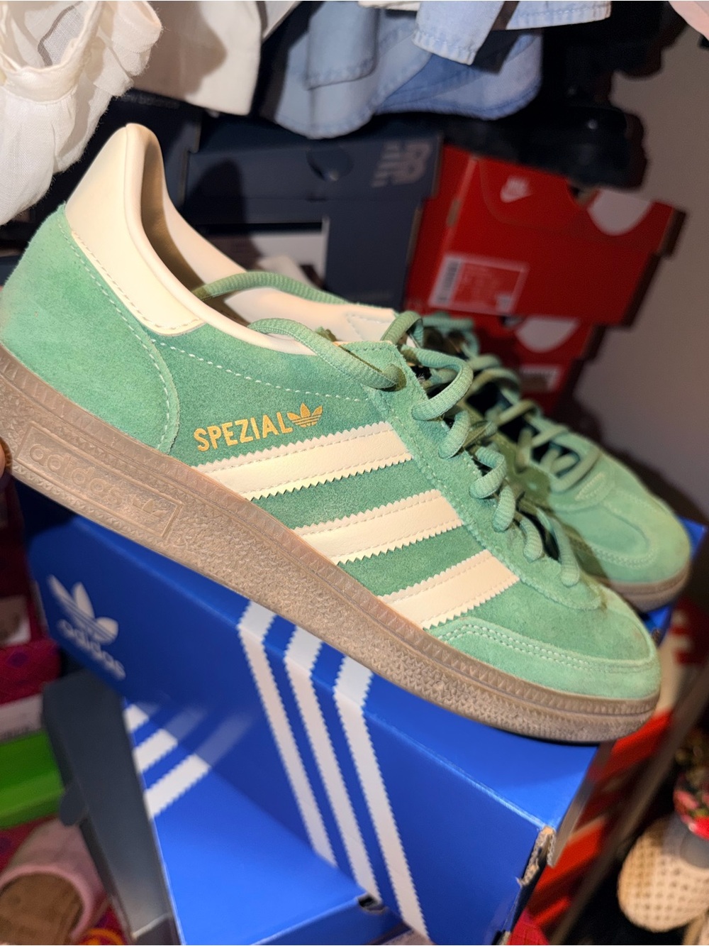 adidas Spezial Women Mint Green Suede Sneakers with Cream Stripes - Picture 3 of 4